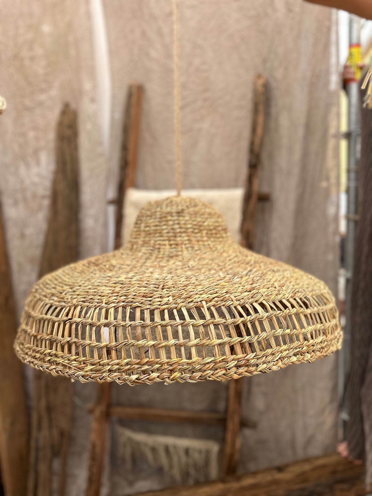 Lampara sombrero
